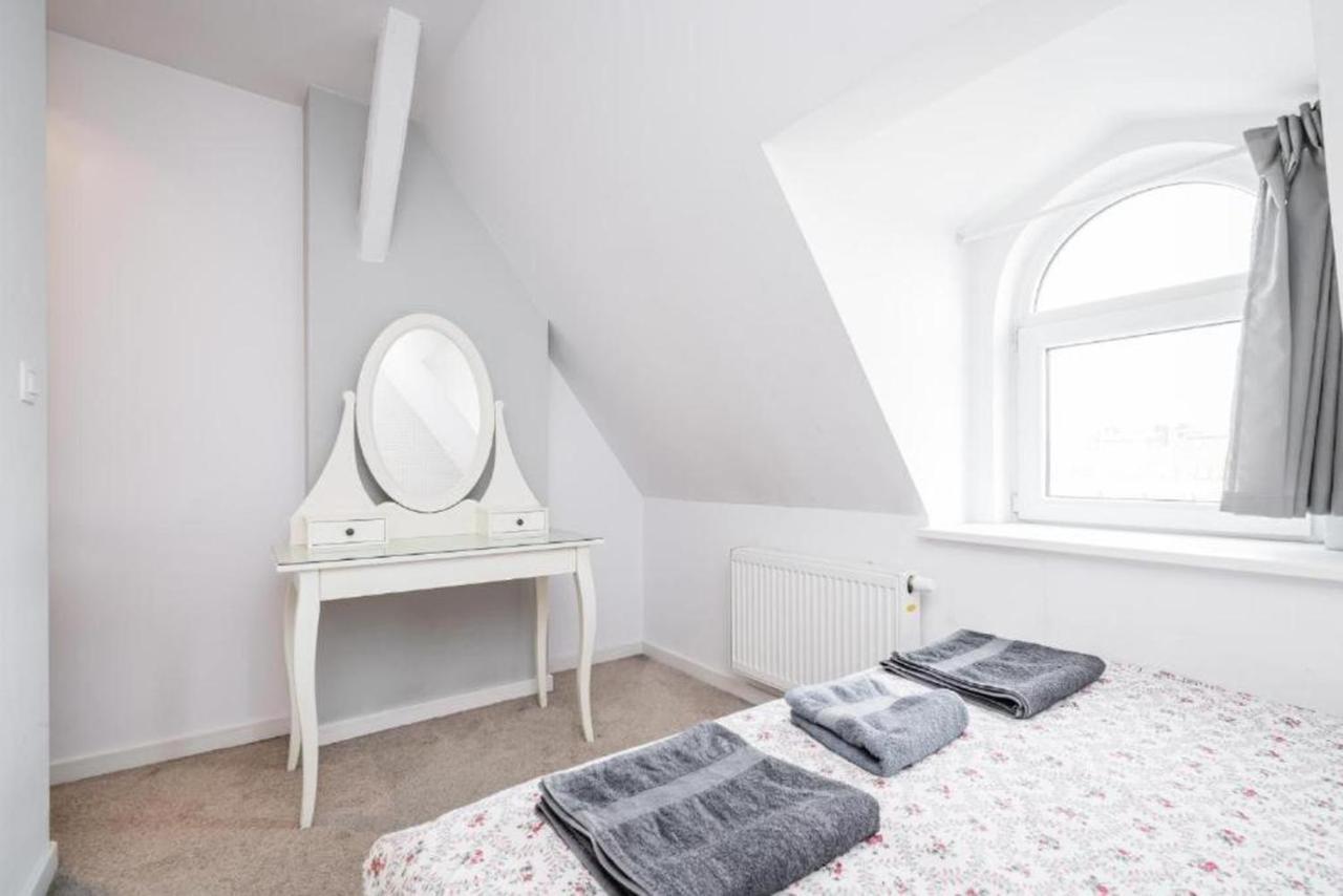 Urban Nest Apartments Bon 11 Krakow Luaran gambar